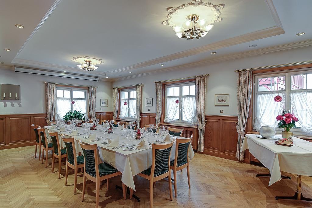 Gasthof Eisenbahn Вайнфельден Экстерьер фото